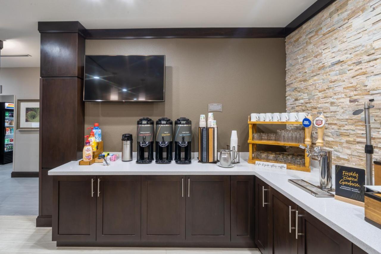 Staybridge Suites Houston East - Baytown By Ihg Bagian luar foto