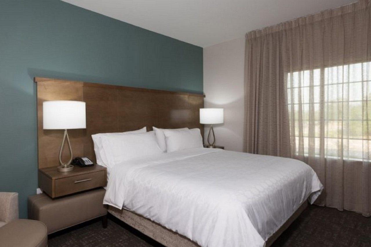 Staybridge Suites Houston East - Baytown By Ihg Bagian luar foto