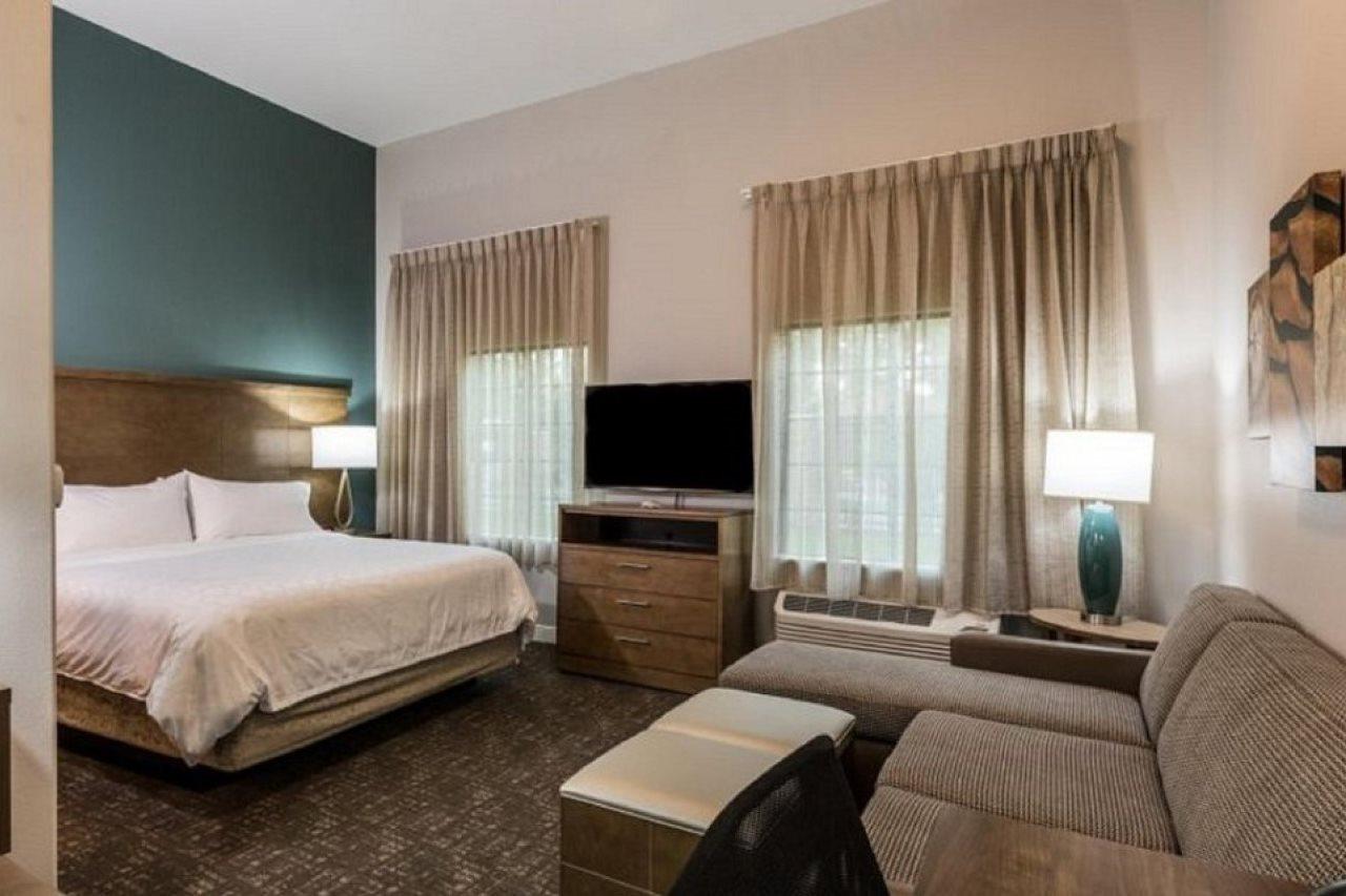 Staybridge Suites Houston East - Baytown By Ihg Bagian luar foto
