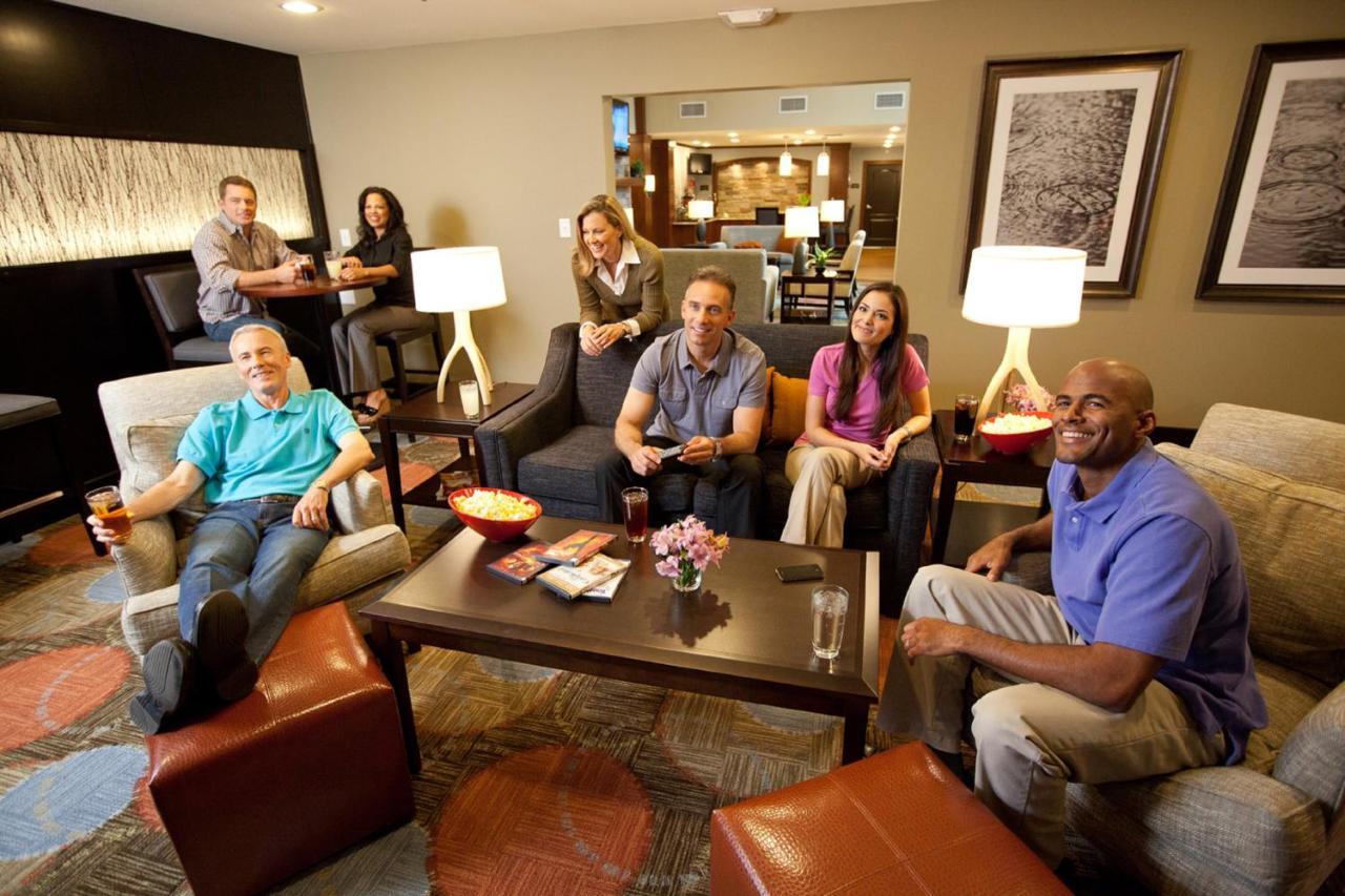Staybridge Suites Houston East - Baytown By Ihg Bagian luar foto